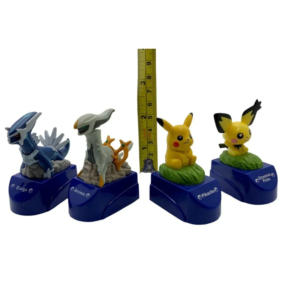 2009 Nintendo Japan Pokemon Pull Back Car Racer Set‎